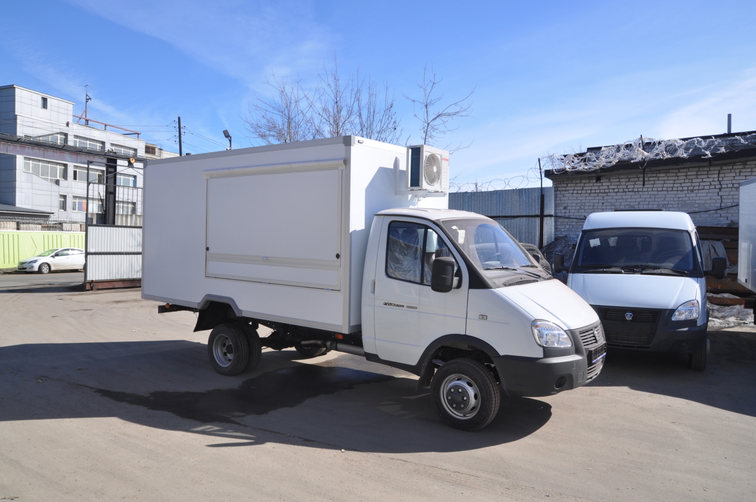 Автолавка в спб. ГАЗ 3302 автолавка. ГАЗ 3302 бизнес автолавка. ГАЗ 3302 фургон автолавка. ГАЗ 3302 автолавка цельнометаллическая.